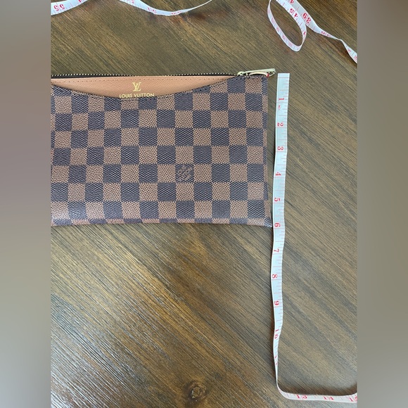 LV Brown Checkered Crossbody - Picture 6 of 6